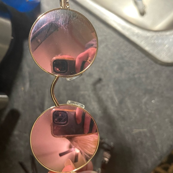 4 pair of glasses pink, blue, red, black - Picture 2 of 5